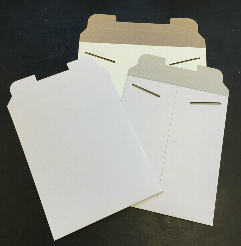 100 13 x 18 White No Bend Paperboard Tab Lock Rigid Photo Document Mailer