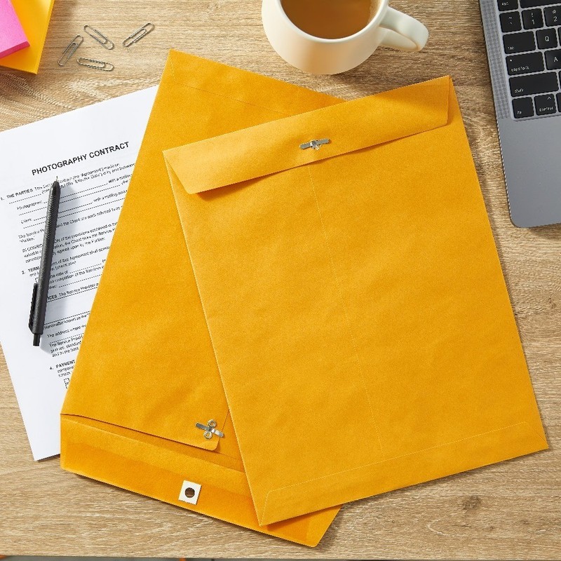 Kraft Clasp Envelopes, 10 in x 13 in, 25 Count gallery