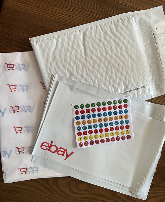 18 eBay Branded Bubble Envelopes 6×8 + 8 Poly Env 6×8 + 3 Tissue + 2 Boxes 6x4x4