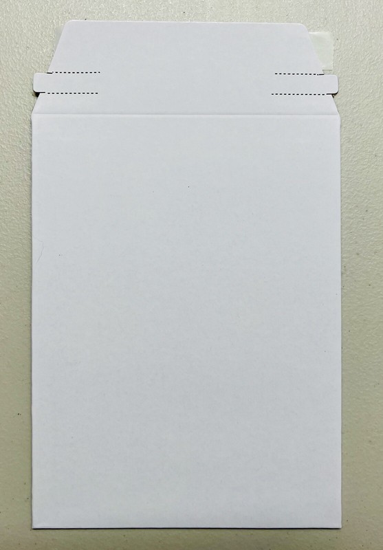 10 WHITE XTRA RIGID 6X8 CARDBOARD STAY FLAT MAILER’s 550 GSM SELF SEAL EASY-OPEN gallery