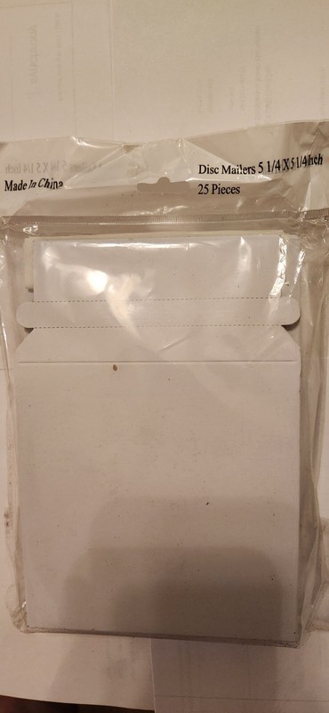 White Rigid Cardboard Disc Mailer Envelopes 5.25″ x 5.25″ with Flap & Seal