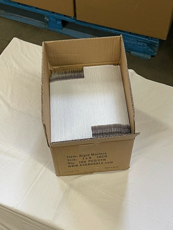KSK Packaging 7" x 9" Rigid Mailers Flat Board/Paper Board Mailers Heavy Duty gallery