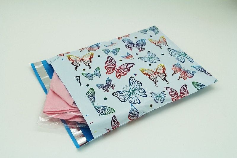 300 10x13 Butterfly Designer Poly Mailers Envelopes Boutique Custom Bags gallery