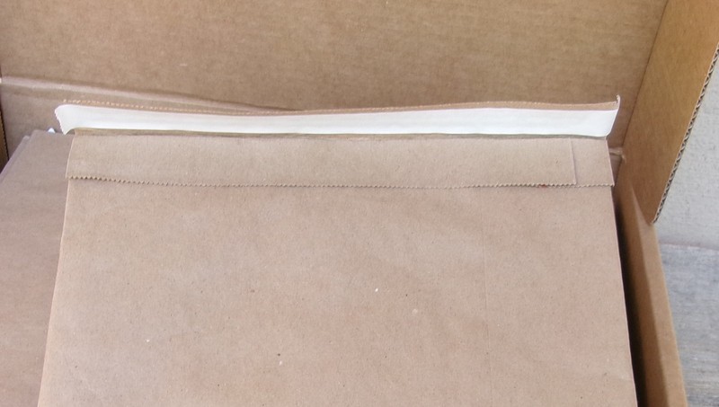 Eco-Friendly Biodegradable Padded Mailers Box of 18 .50" x 9.5" x 18" gallery