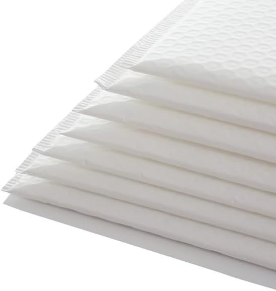 Durable Water-Resistant Bubble Mailers for Safe Shipping - 6x9 gallery