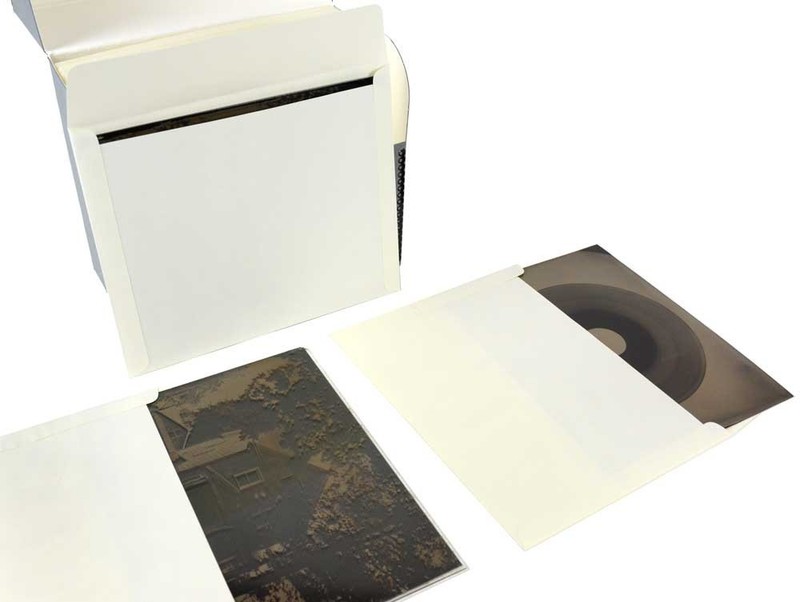 25 Archival Flap Envelopes $11 times 9.5” Long Side Open 10pt