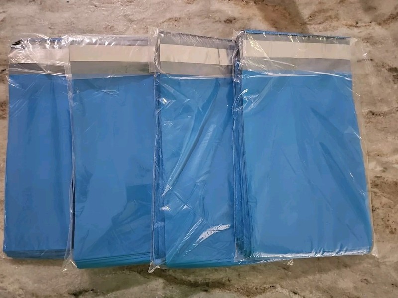 Poly Mailers Shipping Envelope Self Sealing Adhesive 6 x 9 – 4 Packs Of 100