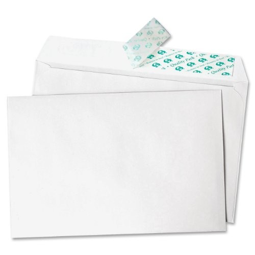 Quality Park QUA10750 Greeting Card Envelopes 5.75″x8.75″ White 100/box
