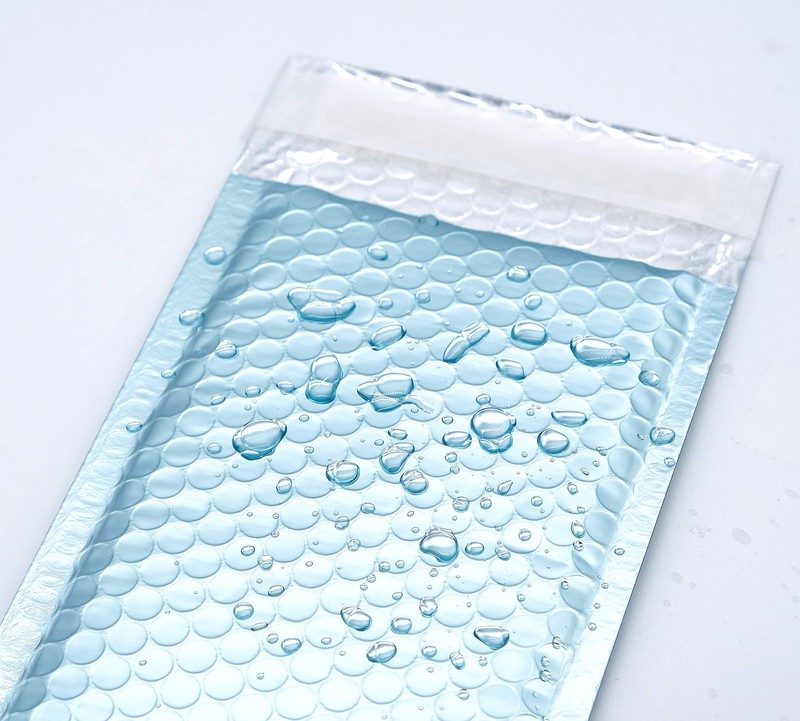 ProLine Matte Metallic Ice Blue Bubble Padded Mailers 4x8 Inch Self Seal Padd... gallery