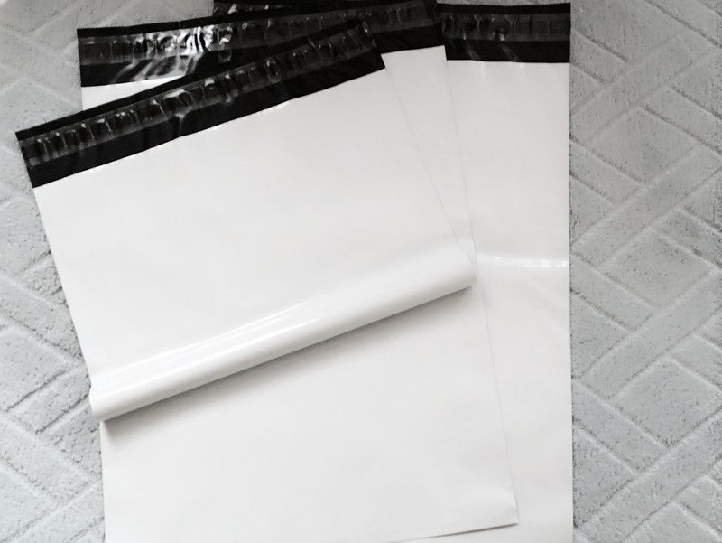 10-1000pcs 12 x 16 “M&W”White Poly Mailer*pure plastic material made 2.5 MIL*