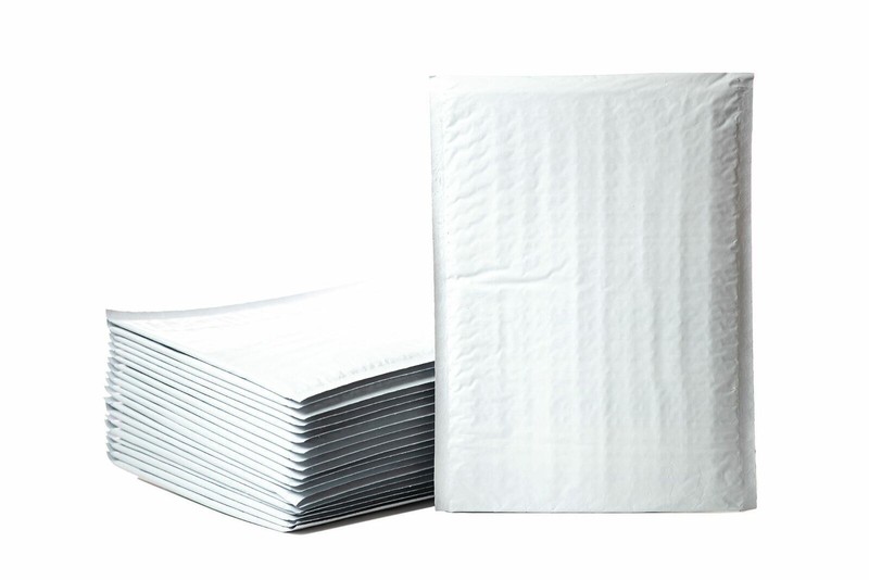 5-3000 #000 4x8 Poly Bubble Padded Envelopes Mailers Shipping Bags White 4x7 gallery