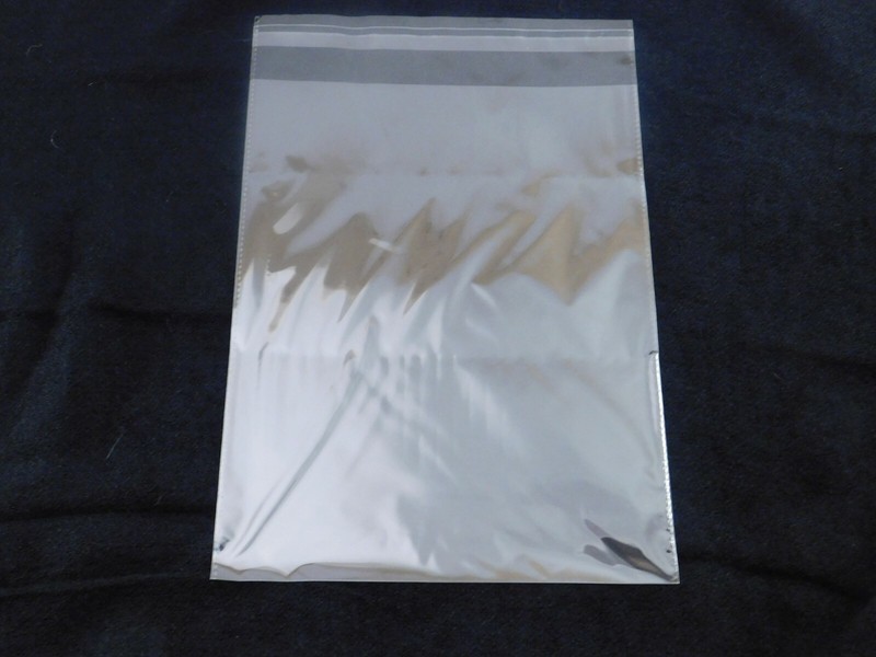 200 Clear Self Seal Bags 8x10 Water Resistant Light Weight Op Packaging Storage gallery