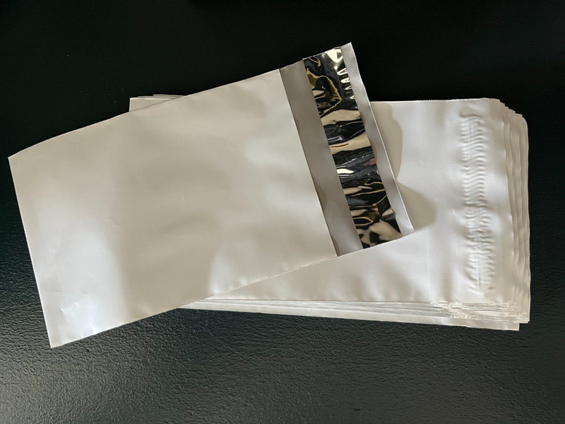 24 Poly Mailers Extra Small 4”x 6” Self-Sealing Shipping Bags 4×6