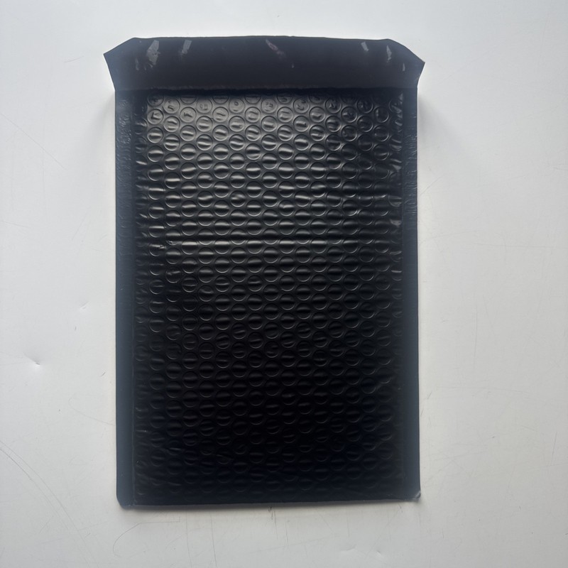 100 Poly Bubble Mailers Padded Envelopes Mailing Bags 6×10 Self Seal