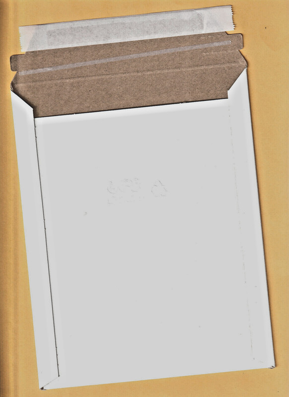 Rigid Photo Mailers 7X9, Keep Flats White Cardboard Self Seal Envelopes (25 pak)